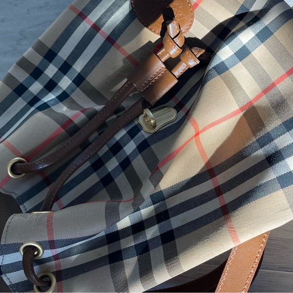 Vintage Burberry(S) Vintage Mini Backpack- ๐ผ - Picture 11 of 17